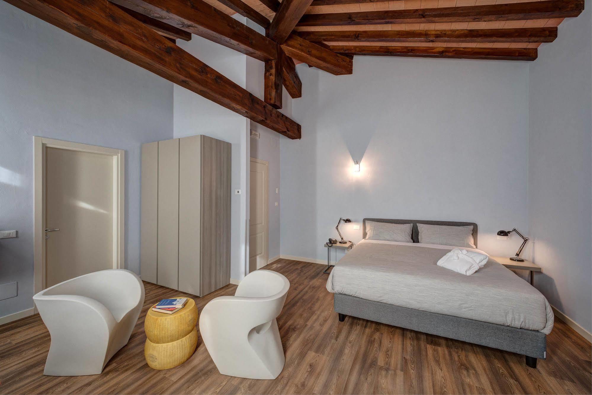 Hotel Cortaccia Sanvitale 살라바간자 외부 사진
